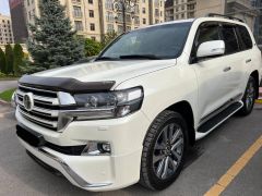 Сүрөт унаа Toyota Land Cruiser