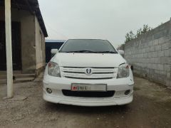 Фото авто Toyota Ist