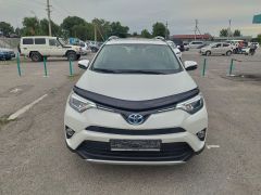 Сүрөт унаа Toyota RAV4