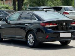 Photo of the vehicle Hyundai Sonata