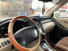 Сүрөт унаа Toyota Highlander