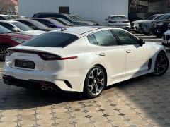 Сүрөт унаа Kia Stinger