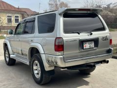 Photo of the vehicle Toyota Hilux Surf