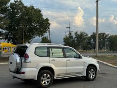 Photo of the vehicle Toyota Land Cruiser Prado