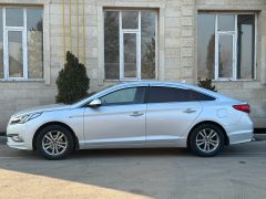 Photo of the vehicle Hyundai Sonata