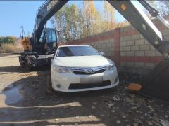 Сүрөт унаа Toyota Camry