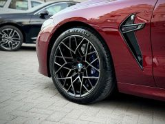 Фото авто BMW M8