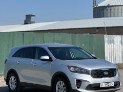 Фото авто Kia Sorento