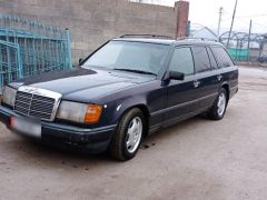 Фото авто Mercedes-Benz W124