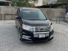 Фото авто Honda Stepwgn