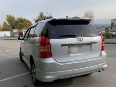 Сүрөт унаа Toyota Wish