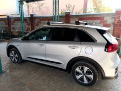 Сүрөт унаа Kia Niro