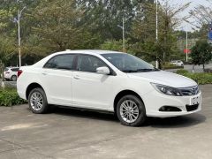 Photo of the vehicle BYD E5