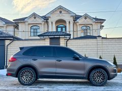 Сүрөт унаа Porsche Cayenne