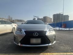 Фото авто Lexus ES