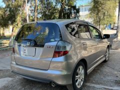 Фото авто Honda Fit