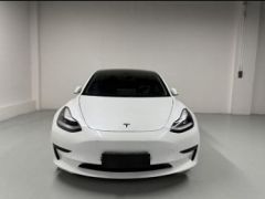 Photo of the vehicle Tesla Model 3