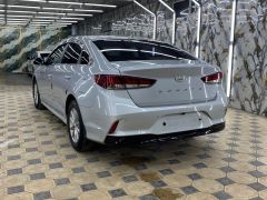 Photo of the vehicle Hyundai Sonata