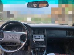 Сүрөт унаа Audi 80