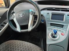 Сүрөт унаа Toyota Prius