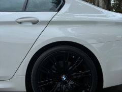 Photo of the vehicle BMW 5 Series