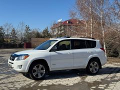 Сүрөт унаа Toyota RAV4