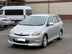 Фото авто Toyota Wish