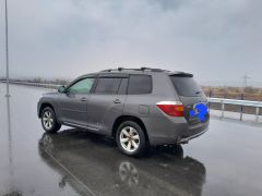 Сүрөт унаа Toyota Highlander