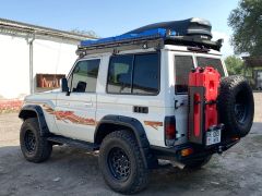 Сүрөт унаа Toyota Land Cruiser