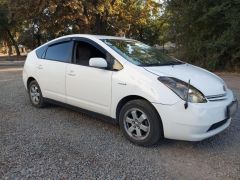 Фото авто Toyota Prius