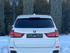 Photo of the vehicle BMW X5