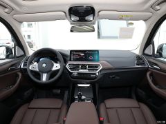 Photo of the vehicle BMW X3