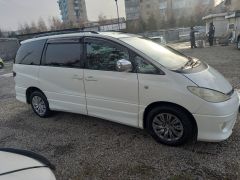 Photo of the vehicle Toyota Estima