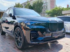 Photo of the vehicle BMW X7