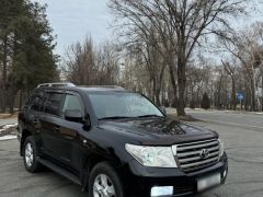 Photo of the vehicle Toyota Land Cruiser