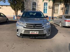 Сүрөт унаа Toyota Highlander