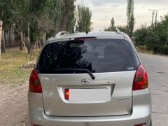 Сүрөт унаа Toyota Corolla Verso