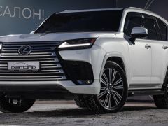 Photo of the vehicle Lexus LX