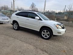 Photo of the vehicle Lexus RX