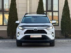 Сүрөт унаа Toyota RAV4