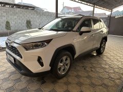 Сүрөт унаа Toyota RAV4