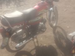 Photo of the vehicle Honda GL 700