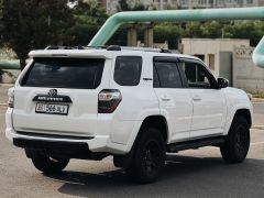 Photo of the vehicle Toyota 4Runner