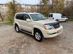 Photo of the vehicle Lexus GX