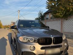 Photo of the vehicle BMW X5