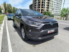 Сүрөт унаа Toyota RAV4