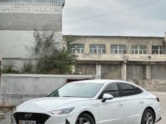 Photo of the vehicle Hyundai Sonata