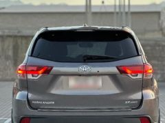 Фото авто Toyota Highlander