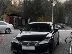 Photo of the vehicle Lexus IS