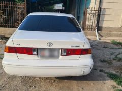 Сүрөт унаа Toyota Camry